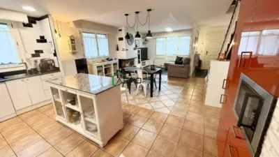 Chalet en venta en Calle de Aita Roman Urtiaga, Amorebieta (Amorebieta-Etxano) de 680.000 €