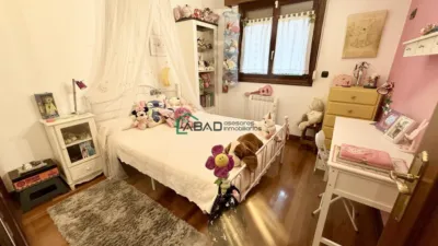 Chalet en venta en Calle de Aita Roman Urtiaga, Amorebieta (Amorebieta-Etxano) de 680.000 €