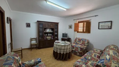 House in the Town Centre photo 2