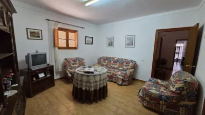 House in the Town Centre photo 5