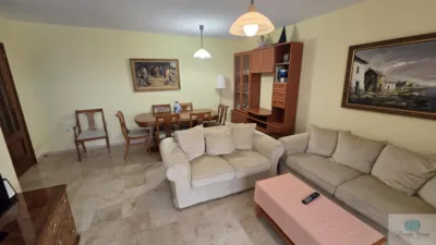 Apartment on Ntro Padre Jesus Cautivo Street photo 4