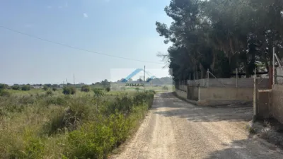 Terreno en venta en La Marina - Vista 3