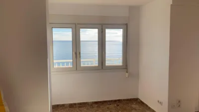 Piso en 1ª Línea de Playa Frontal photo 17