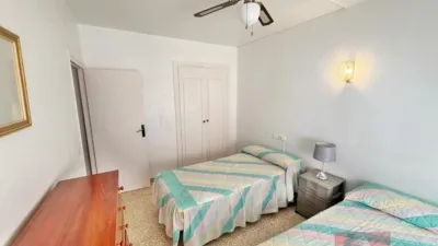Apartment on Calle de Asturias photo 21