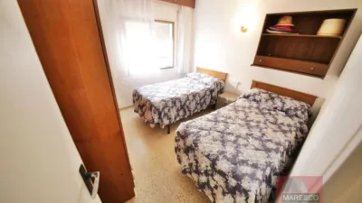 Apartment on Calle de Asturias photo 22