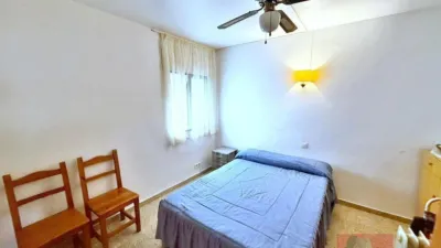 Apartment on Calle de Asturias photo 24