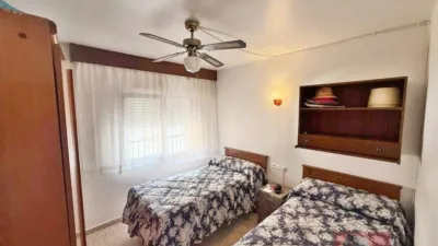 Apartment on Calle de Asturias photo 25