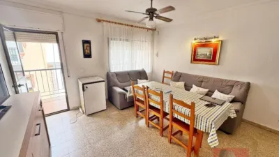 Apartment on Calle de Asturias photo 2