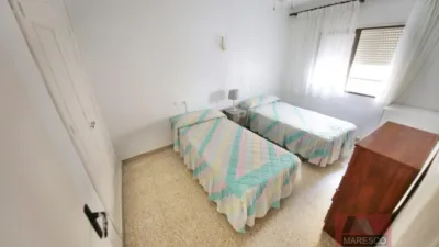 Apartment on Calle de Asturias photo 52