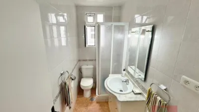 Apartment on Calle de Asturias photo 53