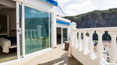 Penthouse on Calle de los Claveles photo 11
