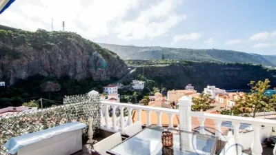 Penthouse on Calle de los Claveles photo 13