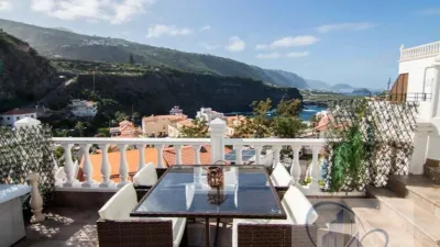 Penthouse on Calle de los Claveles photo 17