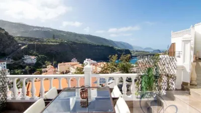Penthouse on Calle de los Claveles photo 24