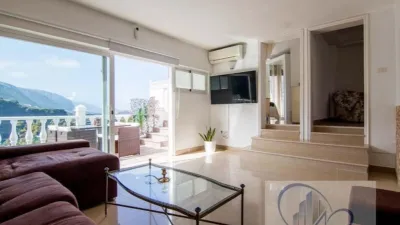 Penthouse on Calle de los Claveles photo 28