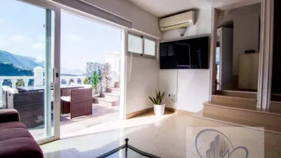 Penthouse on Calle de los Claveles photo 37