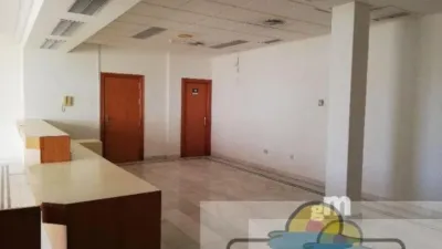 Local comercial en alquiler en Overa - Vista 5