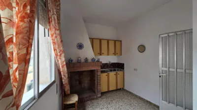 Apartment in Centre photo 3