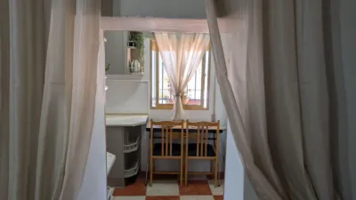 House in the Centre photo 11