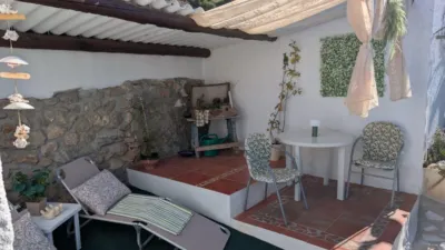 House in the Centre photo 22