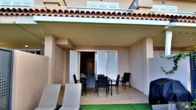 Chalet on Calle Alcalde Pedro Acevedo Bisshopp photo 24