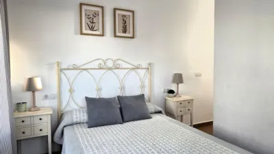 Duplex on Calle Fray Leopoldo de Alpandeire photo 14