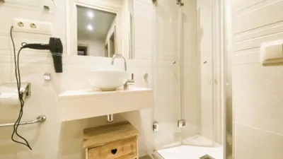 Piso en alquiler en El Born - Imagen 3