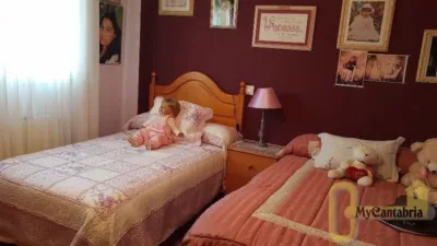 Chalet for sale in Sobarzo photo 7