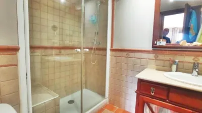 Apartment on Calle Feria de Abril photo 12