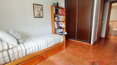 Apartment on Calle Feria de Abril photo 13