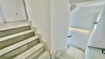 Attic on Calle de los Cerezos photo 9