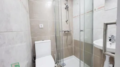 Piso en venta en Calle de los Claveles, Nueva Huca (Oviedo) de 179.000 €