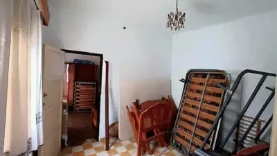 House in Centre photo 28
