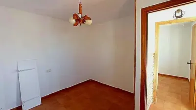 House in Centre photo 30