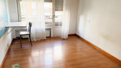 Apartment on Hermanos Menéndez Pidal Street photo 11