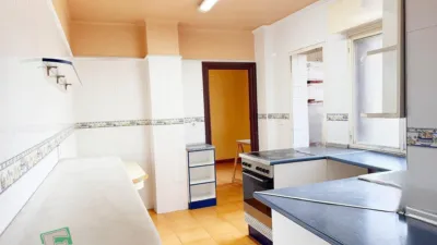 Apartment on Hermanos Menéndez Pidal Street photo 26