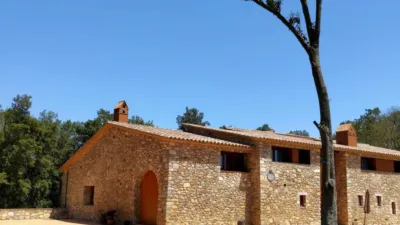 Rustic Finca in La Cellera de Ter photo 2