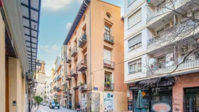 Apartment at Carrer dels Serrans, 17 photo 18