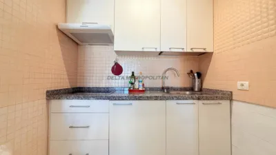 Studio at Avenida Santiago Puig, 1 photo 12
