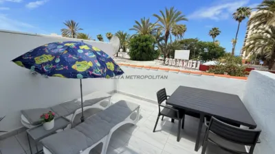Studio at Avenida Santiago Puig, 1 photo 6