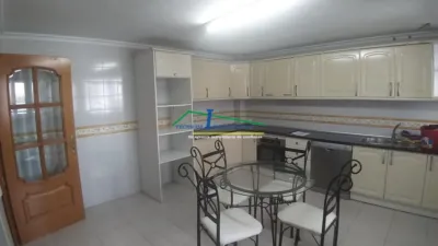 Piso en alquiler en Travesía de Cervantes, Casco Histórico (Mérida) de 800 €<span>/mes</span>