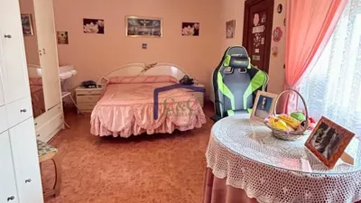 Miniatura 12