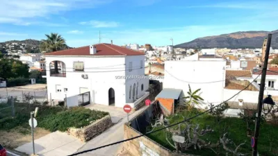 Apartment in Gata de Gorgos photo 2