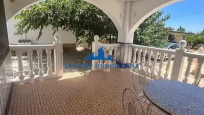 Chalet in Godelleta photo 2