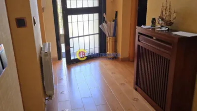 Chalet en venta en Centro, Calera y Chozas de 144.000 €