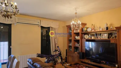 Chalet en venta en Centro, Calera y Chozas de 144.000 €