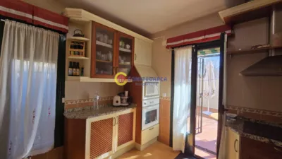 Chalet en venta en Centro, Calera y Chozas de 144.000 €