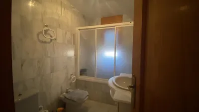 House in the Centre photo 11