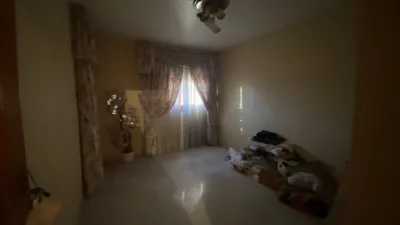 House in the Centre photo 12