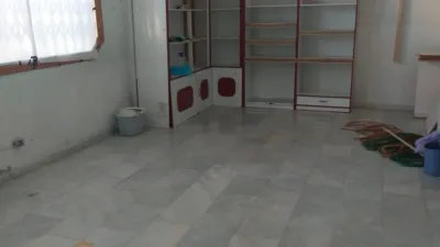 House in the Centre photo 5